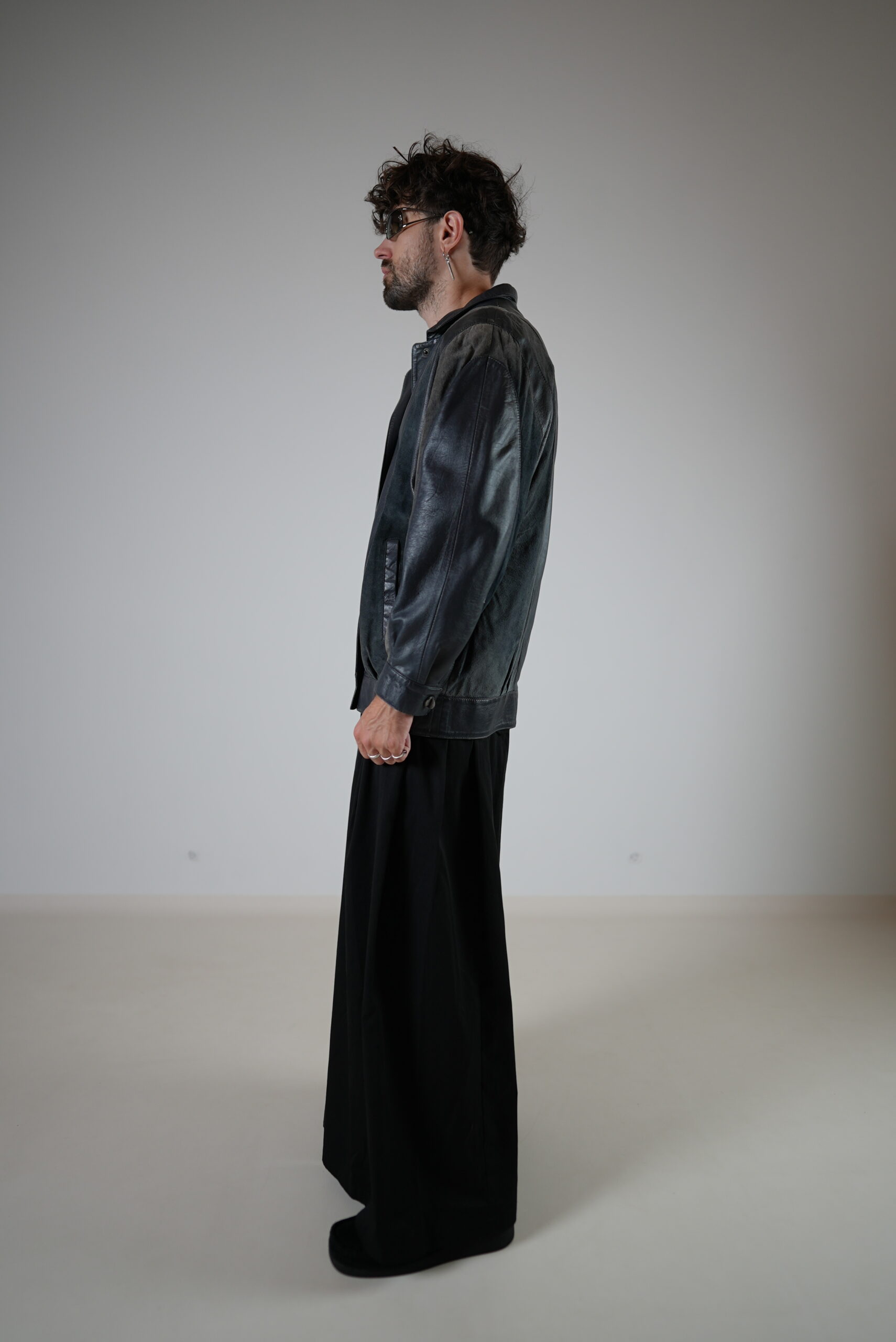 Veste en cuir Bleu – Image 2